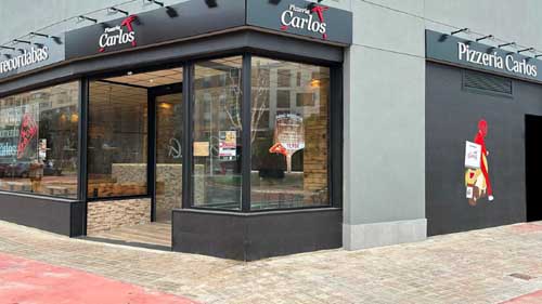 Pizzerias Carlos Valencia