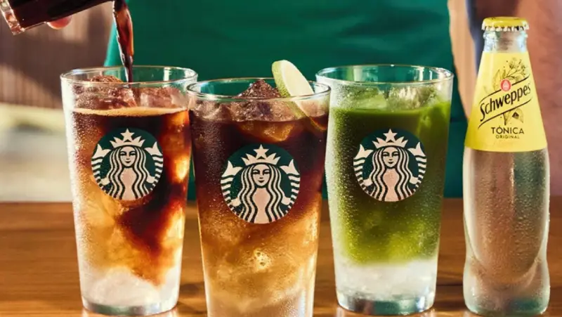 La franquicia Starbucks y Schweppes lanzan el coffee tonic franquicia starbucks sweppes
